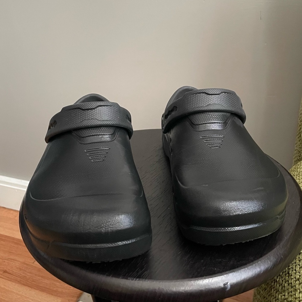 SHOES FOR CREWS Unisex Black Zinc Clogs / Size: W7 M5 - Picture 4 of 10